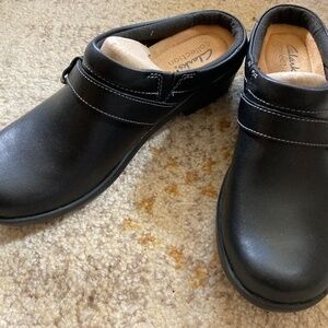 Clarks Angie Clog